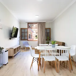 https://a-150-metros-de-la-playa-2-habitaciones.in-canary-islands.com