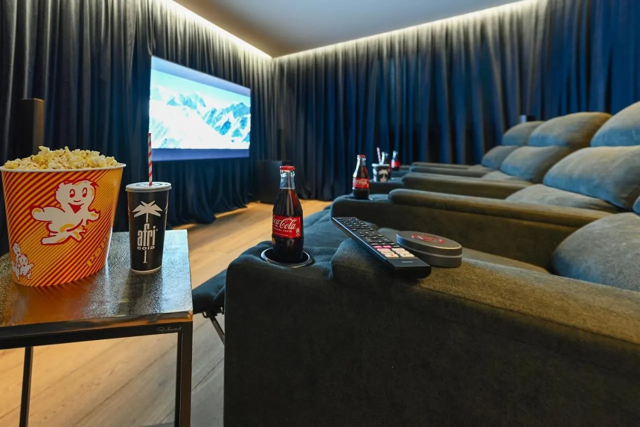 Casa vacanze Boutique Chalets Alpi - Private Sauna & Cinema Garmisch-Partenkirchen