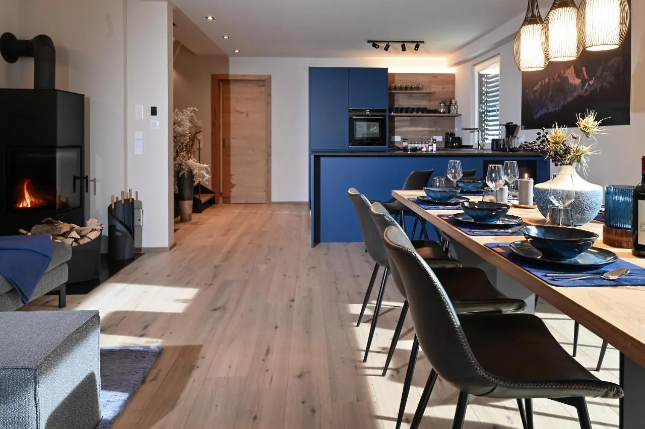 Boutique Chalets Alpi - Private Sauna & Cinema Garmisch-Partenkirchen Casa vacanze