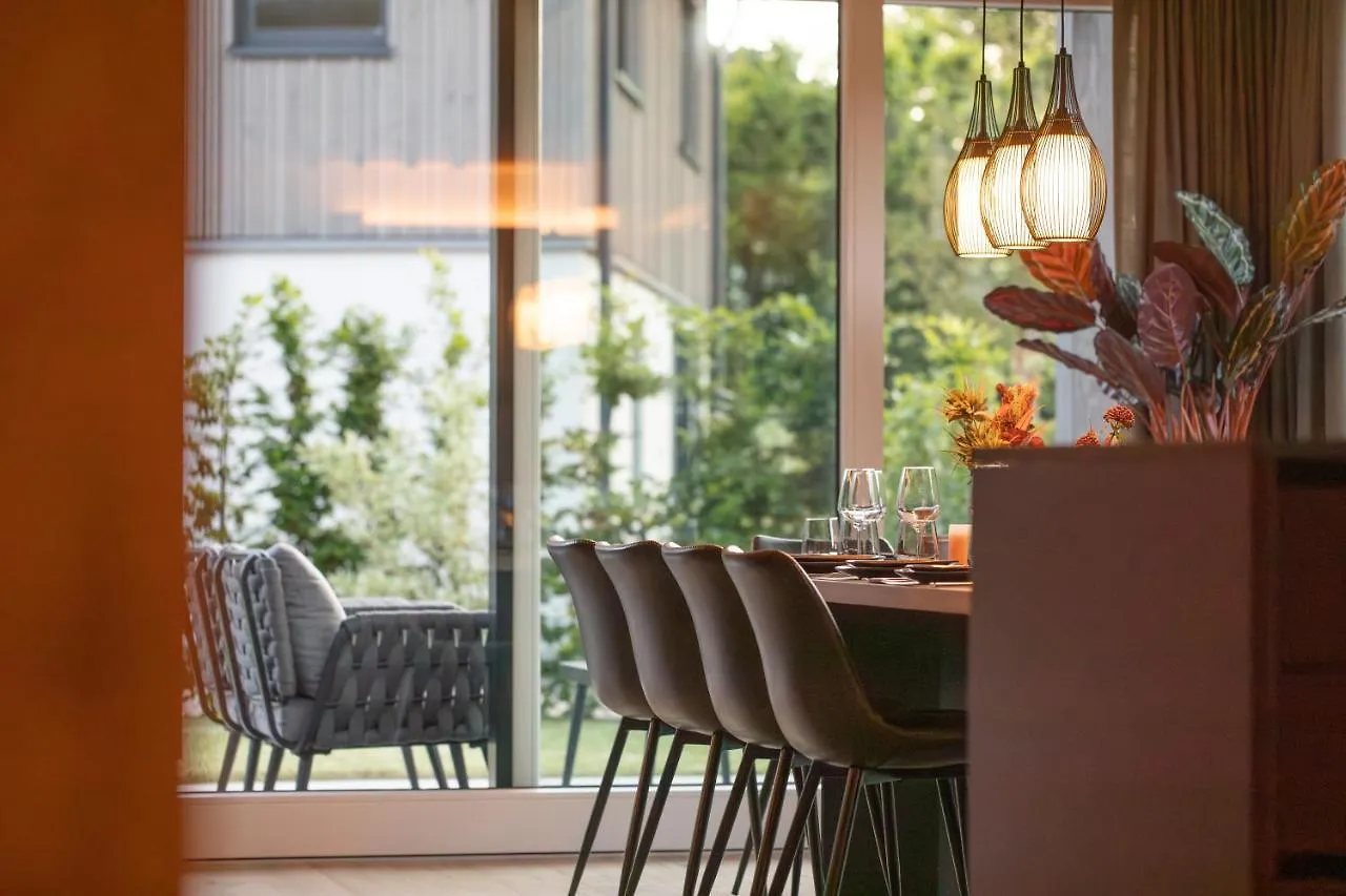 Boutique Chalets Alpi - Private Sauna & Cinema Garmisch-Partenkirchen Germania